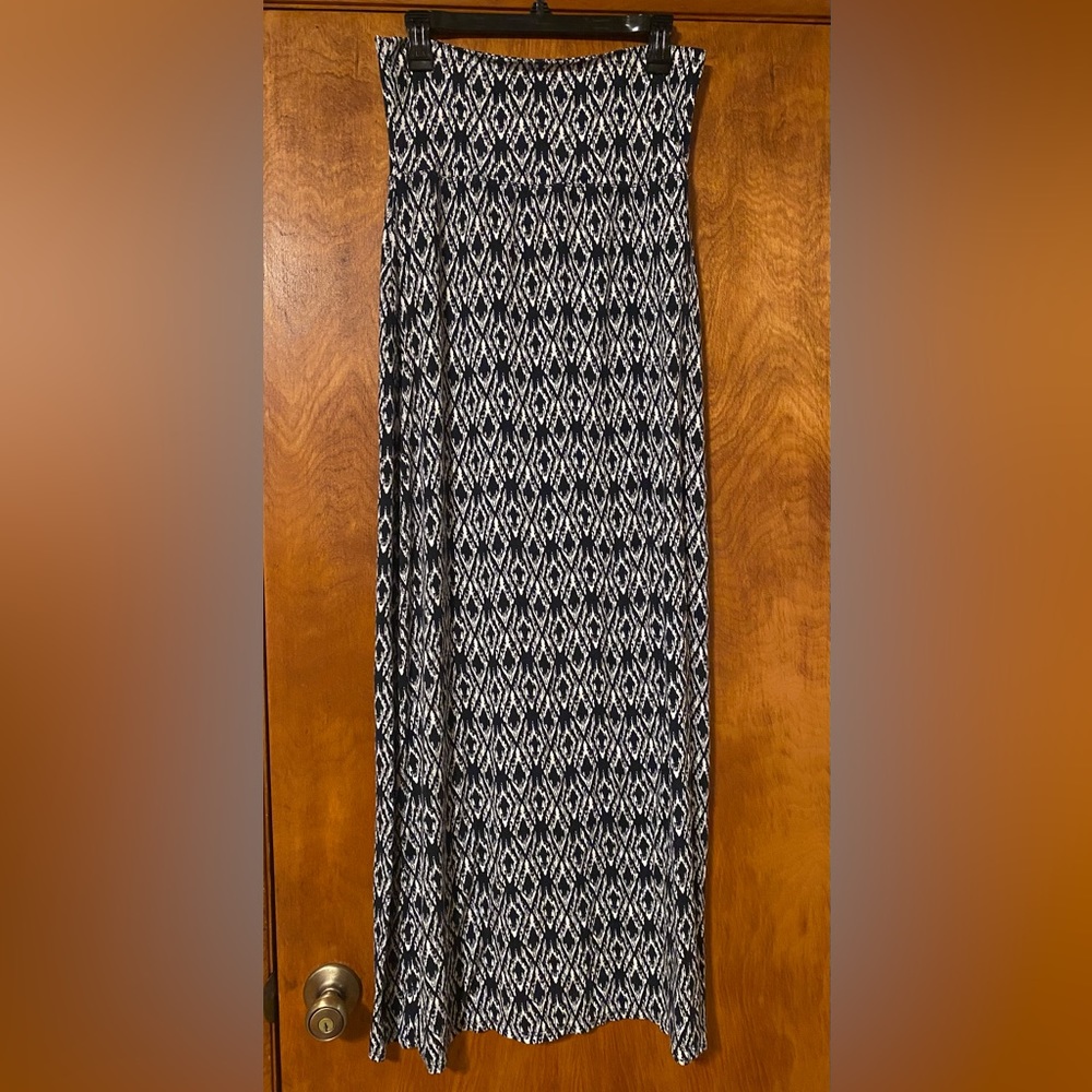 Max Studio Maxi Dress Size M